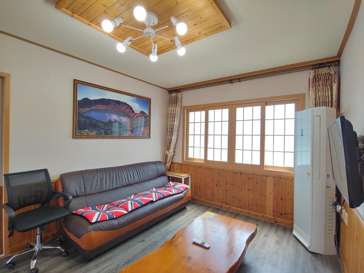 Gyulhouse Pension Sogüpcho Exteriér fotografie