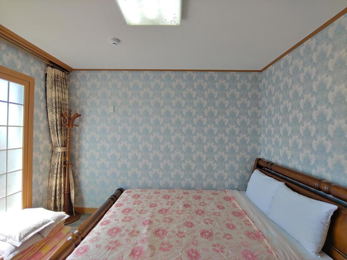 Gyulhouse Pension Sogüpcho Exteriér fotografie